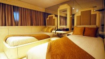 Motor yacht Lady Arraya -  Twin Cabin